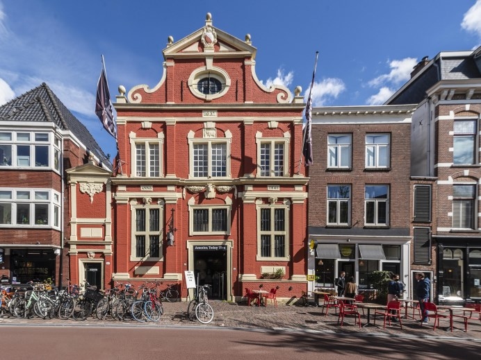 De geschiedenis van de Voorstraat in Nederland Deel 1 en 2