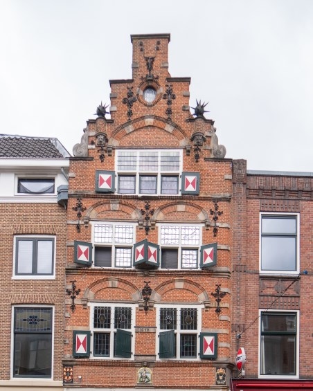 De geschiedenis van de Voorstraat in Nederland Deel 1 en 2